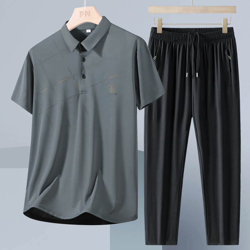 Verano, traje de hombre de seda de hielo, polo de manga corta para hombres de mediana edad, ropa de papá, ropa de negocios, pantalones casuales de secado rápido, dos piezas.