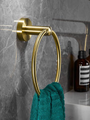 5ZV7 wholesale stainless steel towel ring without punching hand towel hanging ring bathroom light luxury style round towel rack hanging