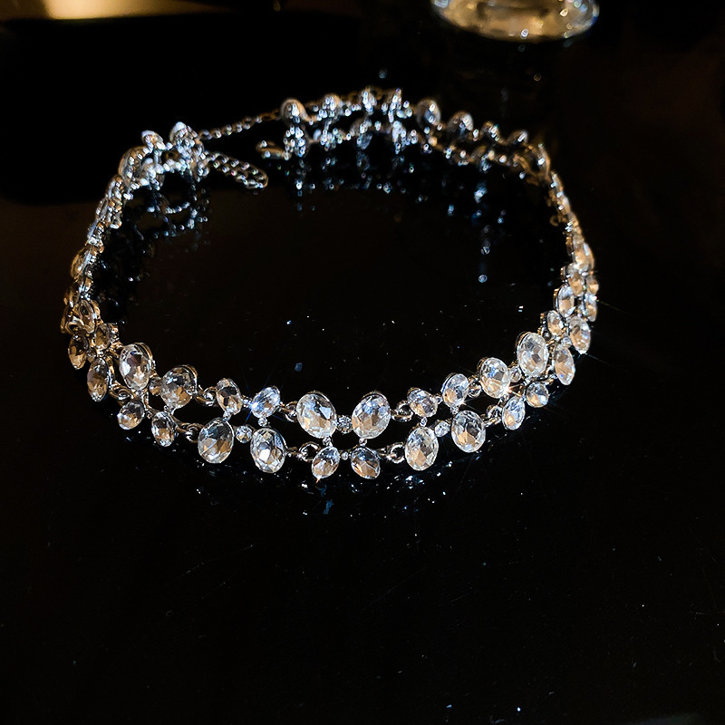 Medieval vintage diamantes goteo pendientes collar ligero lujo nicho cerradura estilo palacio conjunto de joyas exquisitas