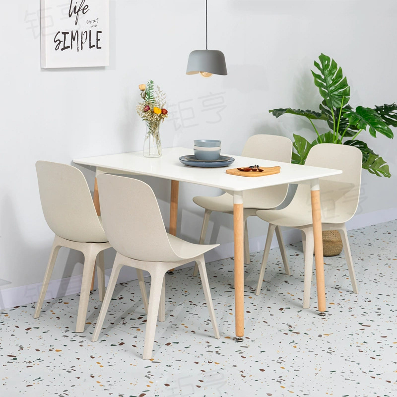 Foshan fábrica nórdica Silla de comedor simple Eames silla de plástico moda cafetería leche tienda de té Silla de ocio al por mayor