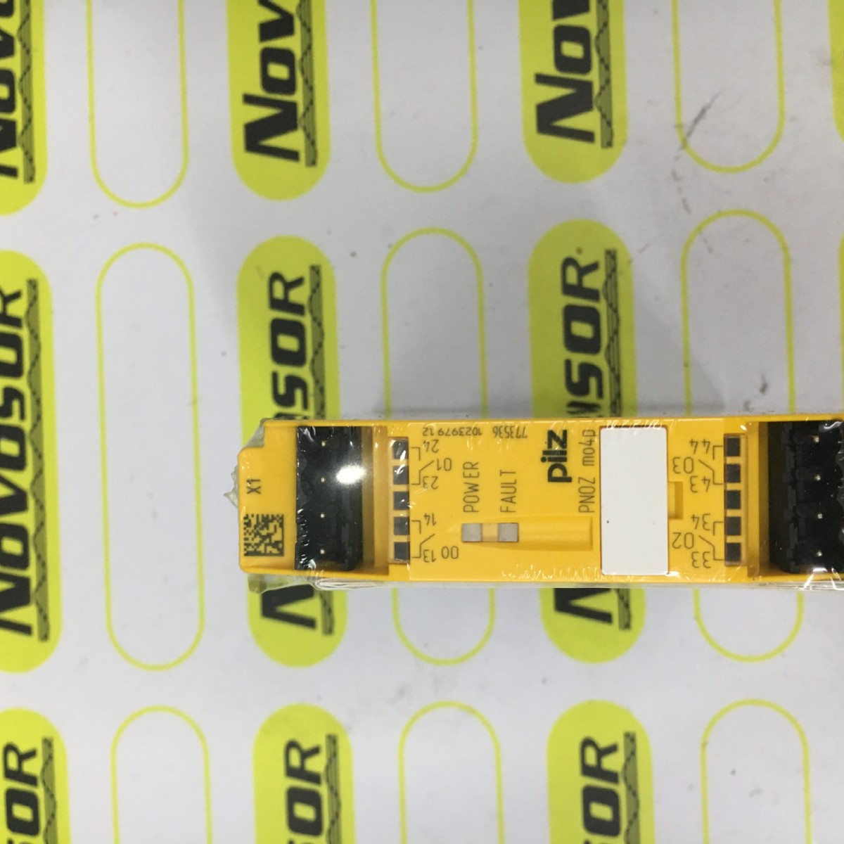 PILZ  PNOZ M04P 773536咨询后下单