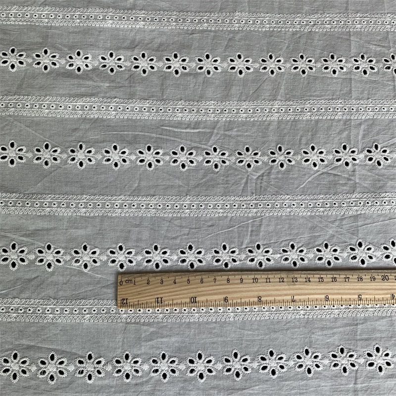 Vintage literary and artistic vertical stripe lace cotton fabric embroidery lace fabric women's tablecloth embroidered cloth 130cm wide 