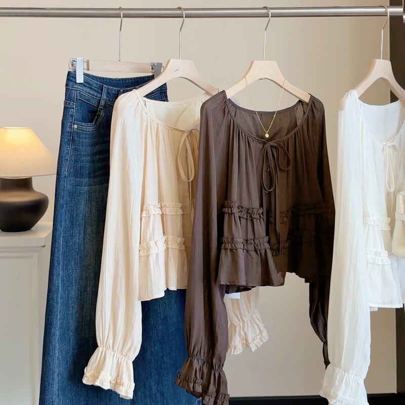 French-style sweet and gentle lantern sleeve shirt for women, new autumn design, loose-fitting, tie-waisted, age-reducing babydoll top French-style sweet and gentle lantern sleeve shirt for women, new autumn design, loose-fitting, tie-waisted, age-reducing babydoll top