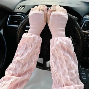 ��������Ů�����⾀���ɰ��¿�����T�б��z���ֵ��������ֱ���