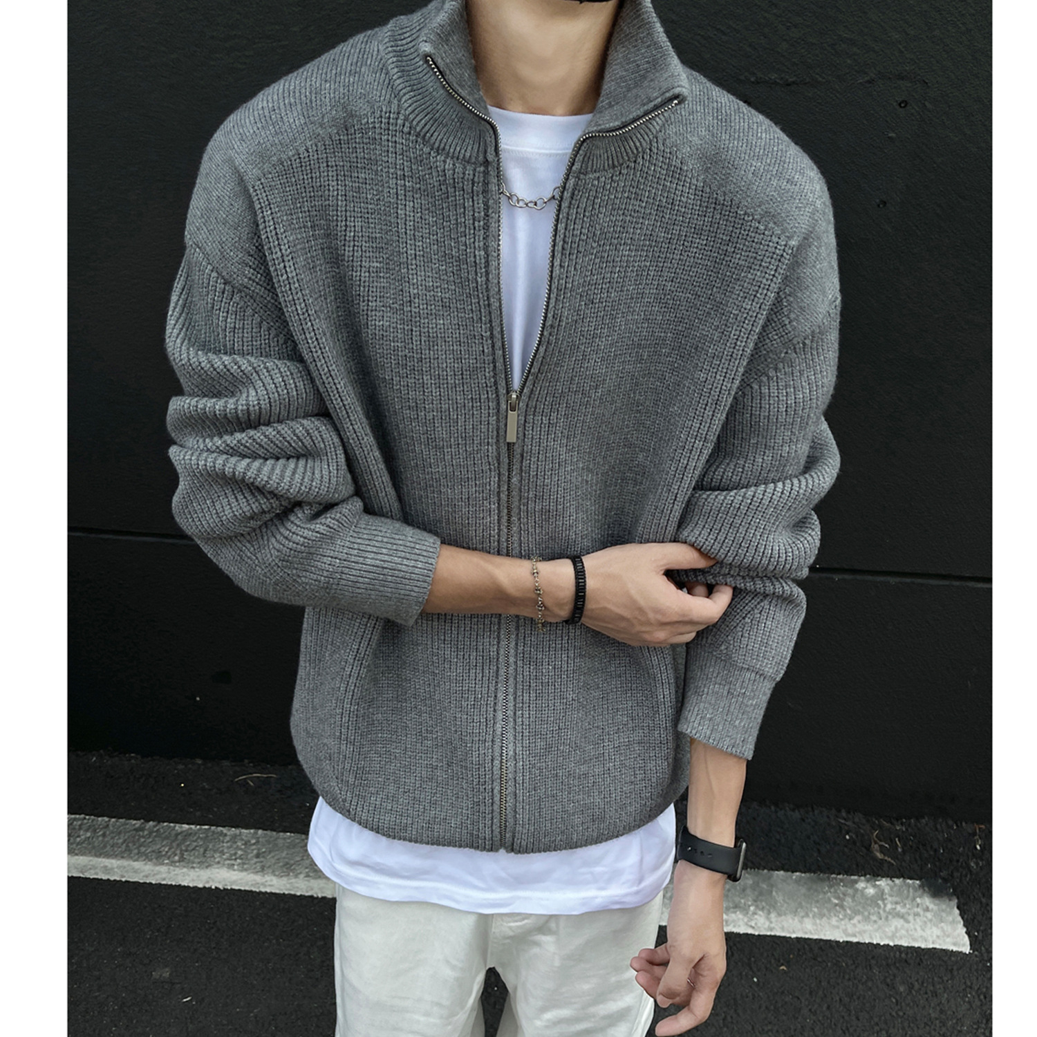 Cleanfit Dual-Zip Cardigan – Stand Collar Knit Sweater With Relaxed Fit_voghion.com