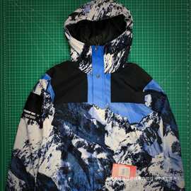 欧美潮牌联名户外登山雪山高清印花冲锋衣男女情侣防风防水外套