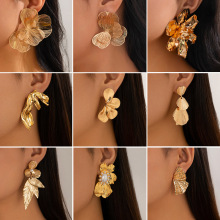 欧美跨境花瓣复古earrings液态金属银杏叶简约耳钉女小众花卉耳环
