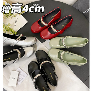 4CMС���Ӄ�����ŮЬ���͹ŷ�ʽ���٬������Ь2026������СƤЬ