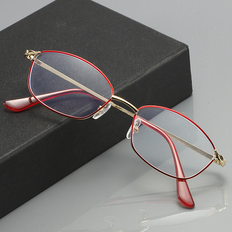 2022 Fashion Ladies Presbyopic Glasses Middle-aged Comfortable Presbyopia Frame Anti-blue Light 9113 2022 Fashion Ladies Presbyopic Glasses Middle-aged Comfortable Presbyopia Frame Anti-blue Light 9113