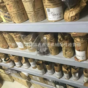 PC200-8/300-8 Ремкомплект сальника насоса распределительного клапана Комплект уплотнений сальника большого, среднего и малого рычага