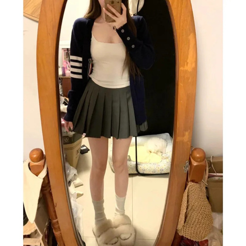 Women's Autumn V-neck Knitted Cardigan Jacket in Navy Blue, Korean Style College Fashion, Slimming, Innerwear Base Shirt Top