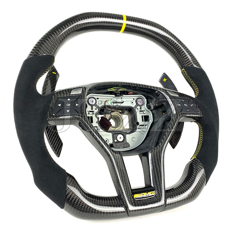 Suitable for Mercedes-Benz CLS W204 W216 W207 AMG A/B/C class steering wheel carbon fiber modification