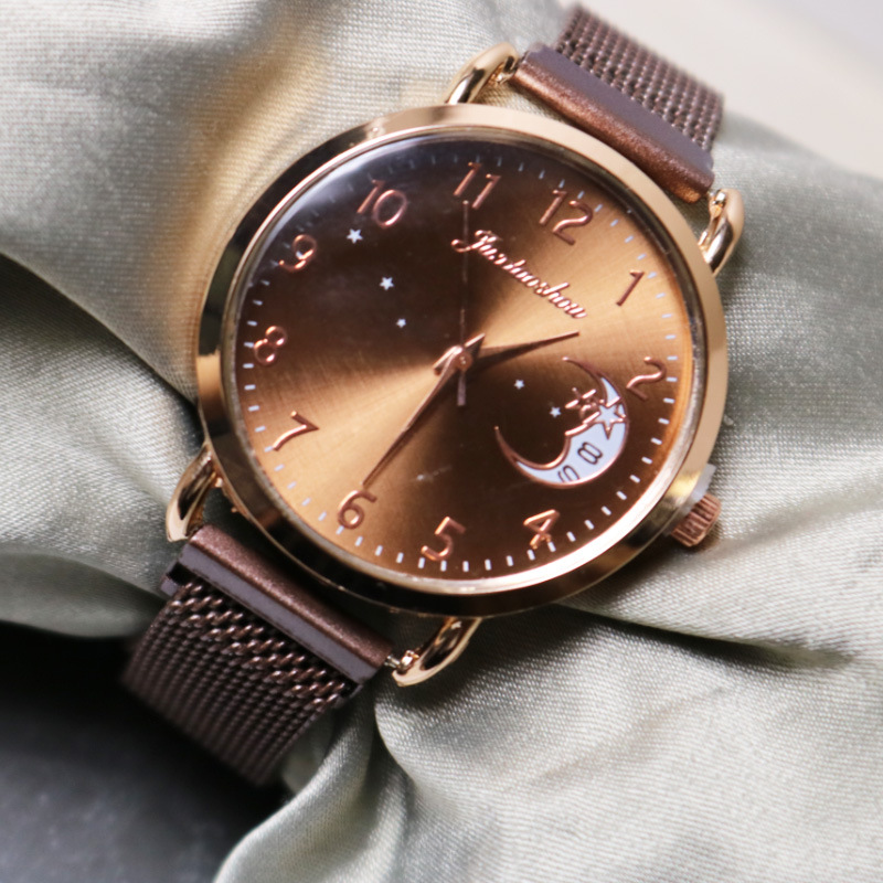 Fashion Moon Buckle Quartz Women's Watches display picture 4