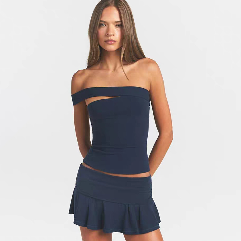 European and American Style One-Shoulder Tube Top with Chest Pads, Ruffled Mini Skirt, Breathable and Skin-Friendly, Unique Fitness Sports Set European and American Style One-Shoulder Tube Top with Chest Pads, Ruffled Mini Skirt, Breathable and Skin-Friendly, Unique Fitness Sports Set