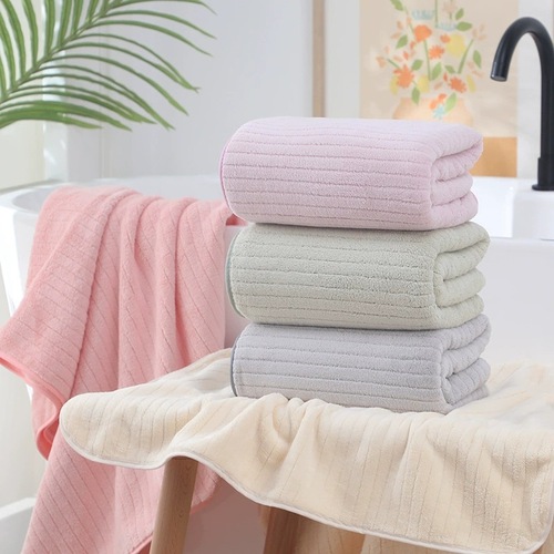 Striped extra thick coral velvet bath towel for household adult bathing large towel absorbent quick-drying swimming beach towel wholesale