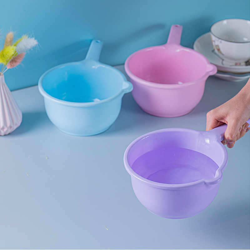 家庭用キッチンプラスチック水瓢箪メーカーの卸売りは口を持っています。|undefined
