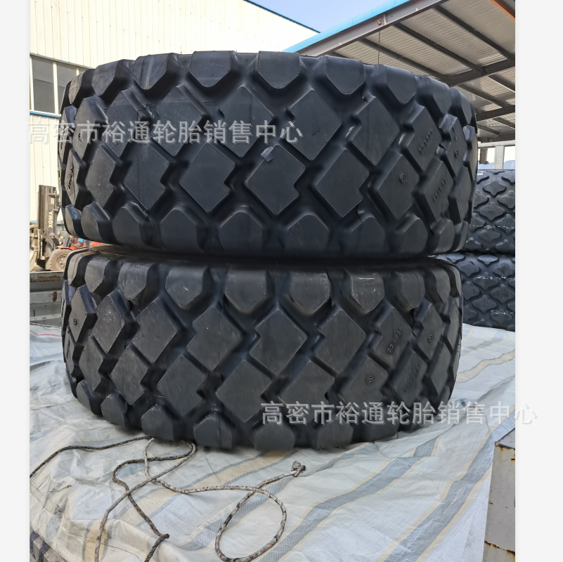 风神起重机吊车轮胎445/80r25 港口矿山装载机铲车轮胎17.5R25