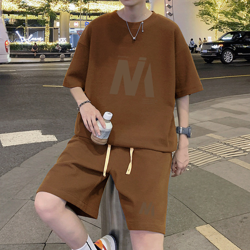 Stylish and handsome honeycomb casual summer short-sleeved T-shirt trend plus-size loose sports shorts two-piece set