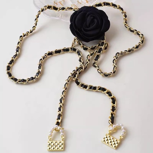 Tea Flower Waist Chain Accessory for Women, Flower Chain Belt Decor for Dresses, High-End Sensation Jeans Chain, Fine Chain