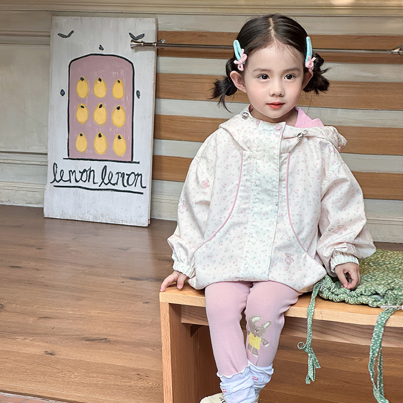 XIE 골든 리트리버 소녀 자켓 가을 의류 2024 새로운 스타일 유행 후드 가디건 탑 아동 자켓 가을