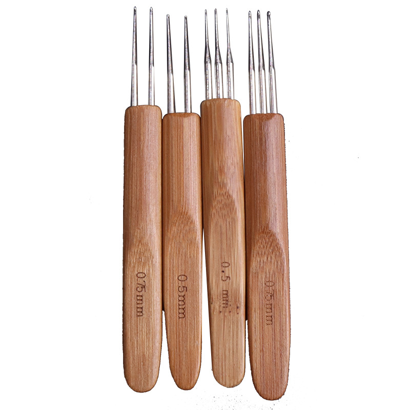 New bamboo handle metal head crochet hook, bamboo handle aluminum crochet hook, yarn needle carbon fiber dreadlock crochet hook, direct sale from the manufacturer