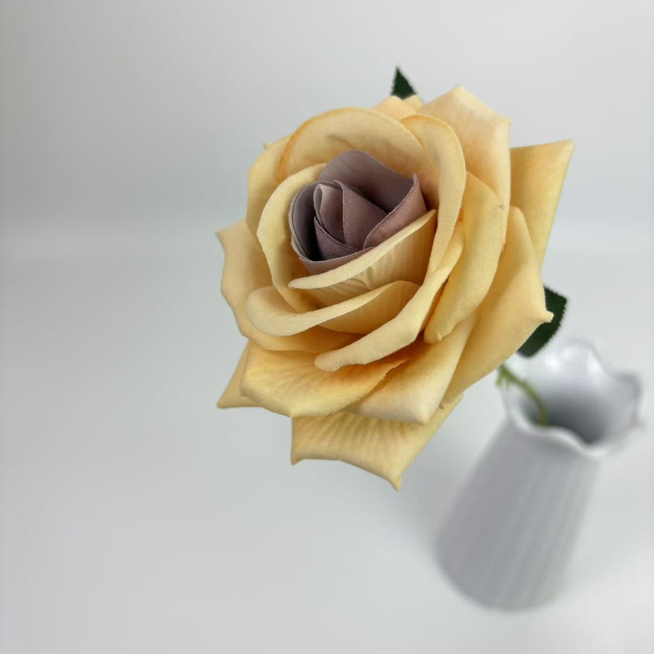 Simulación de una sola tela de terciopelo gran cuerno Mei en el hogar decoración de boda decoración de fotografía de San Valentín decoración de pared de flores