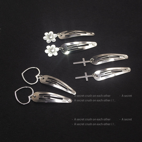 High street punk cyber ins internet celebrity personality dark love flower cross hairpin side clip hairpin