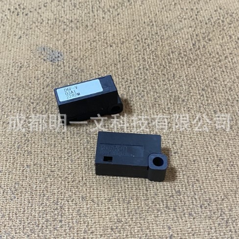 D6F-V03A1流量传感器范围0 m/s to 3 m/s 	10 % 端口2 mm x 3 mm