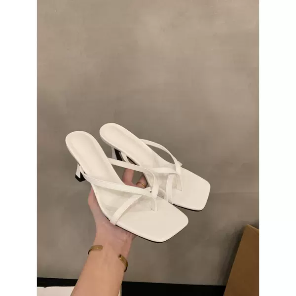 Белый