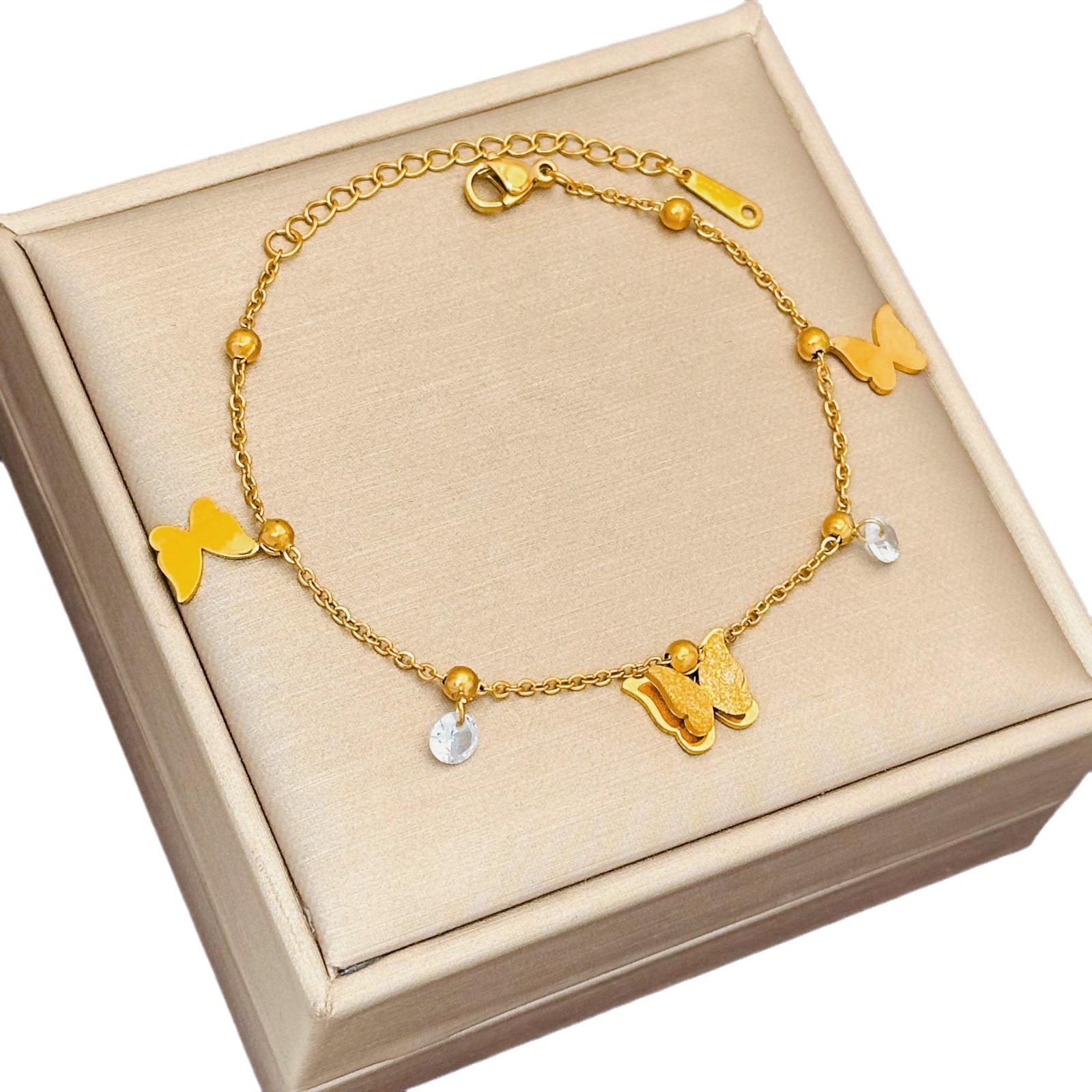 [No hay necesidad de tomar un baño] Mori estilo vívido flash fino esmerilado mariposa tridimensional circón en línea celebridad novias pulsera femenina