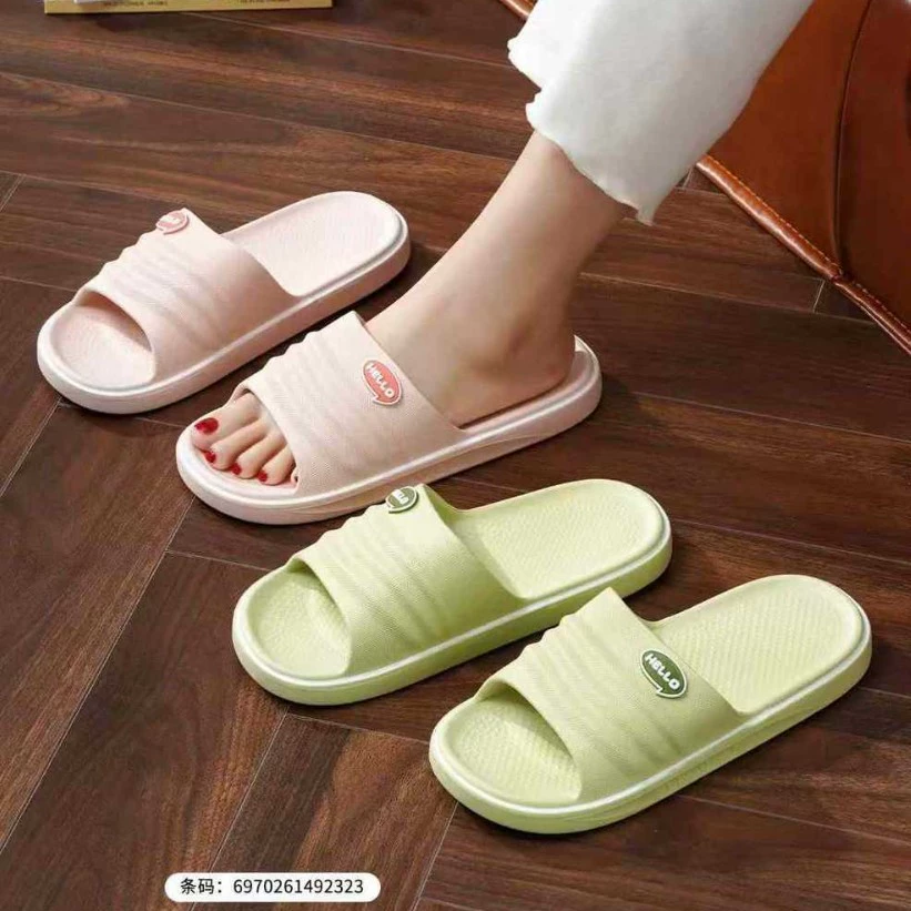 Летние домашние тапочки интерьерные новые домашние ванны купание нескользящие и вонючие наружные носки мягкие подошвы дамы пара