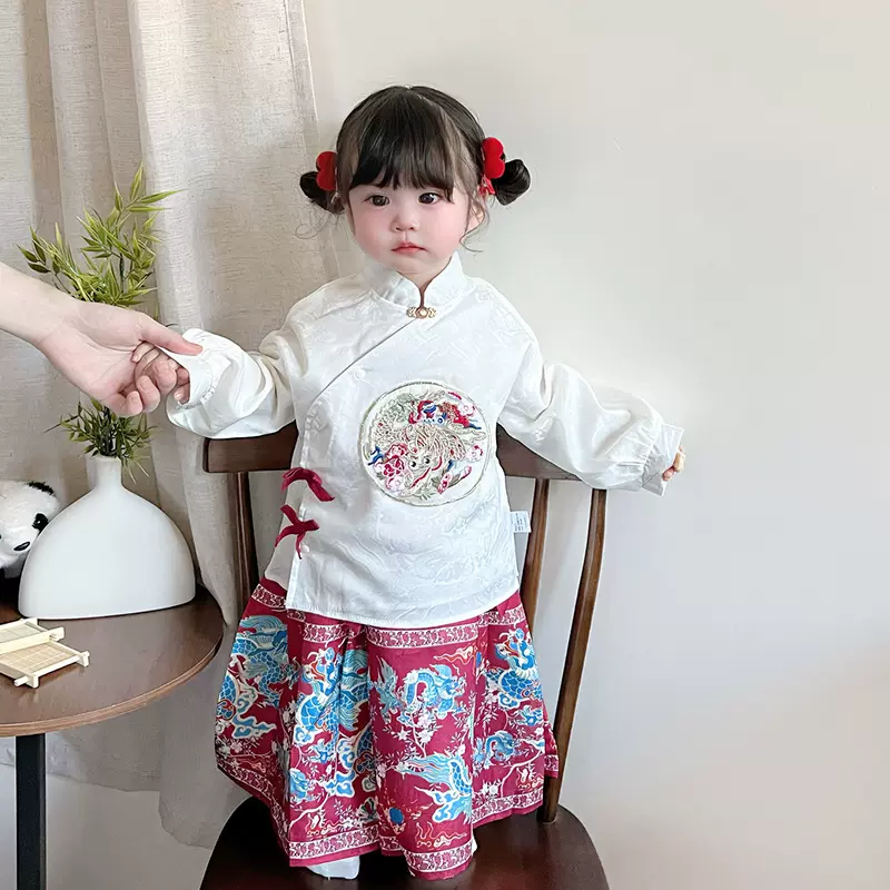 2025春秋季刺绣马面裙两件套女童古风套装3556女宝宝中国风汉服秋