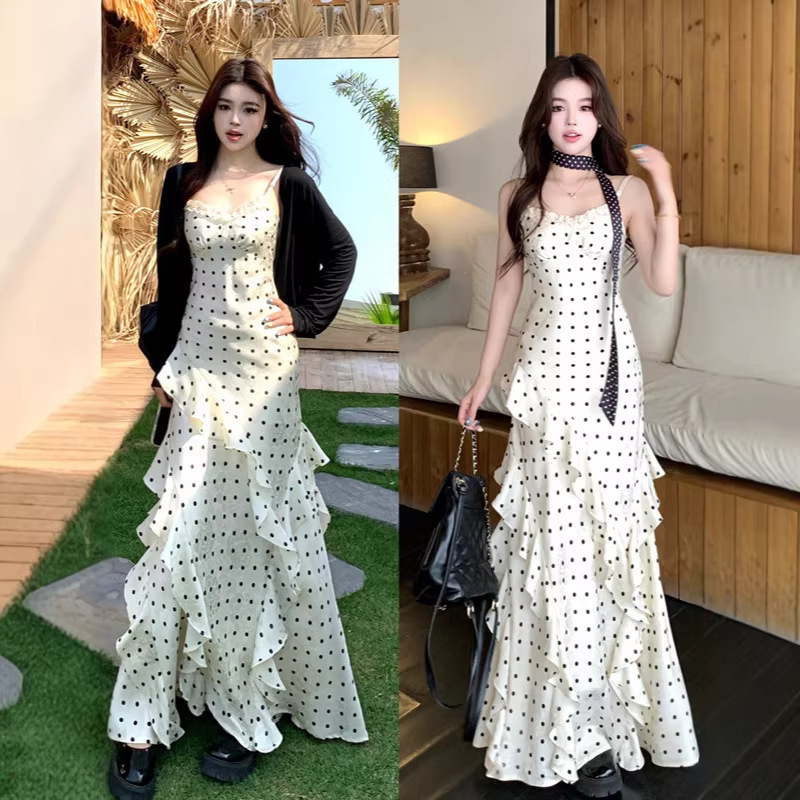 2026 French-Style Polka Dot Dress for Women, Spring and Summer, Slimming, High-End Commuter Style + Black Knitted Cardigan + Jacket