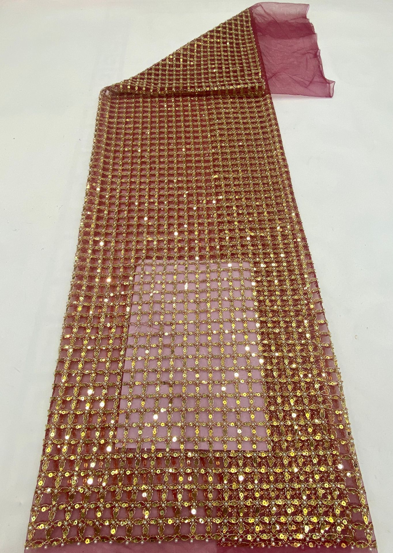 19 # 자줏빛 붉은 금베이스