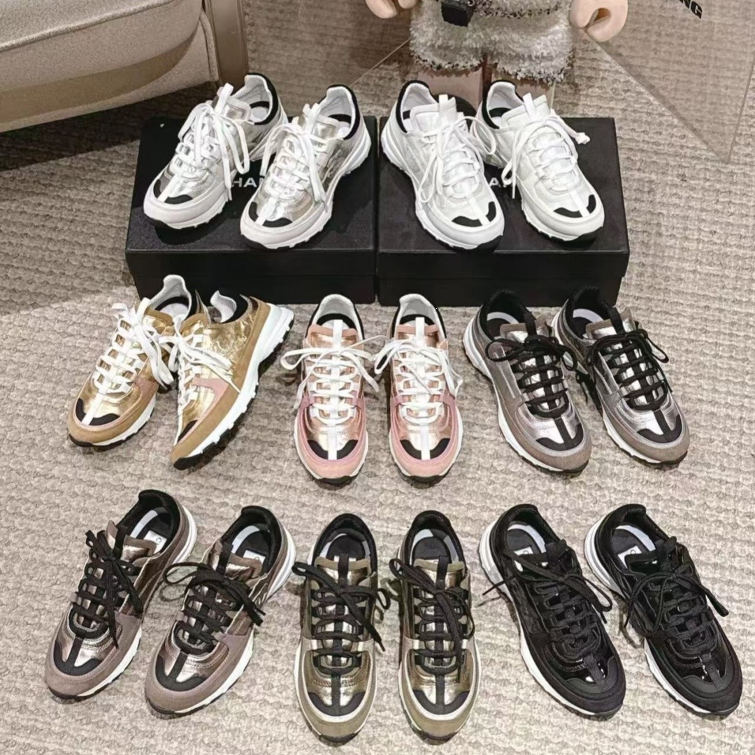 Новые кроссовки Chanel в стиле C с цветовыми блоками на платформе 25A, немецкие тренировочные кроссовки, натуральная кожа, универсальные низкие повседневные спортивные кроссовки для женщин (2026 год).