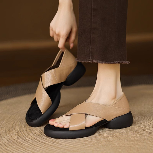 Roman versatile sandals for women 2025 summer new casual versatile sandals large size women's soft bottom flat sandals