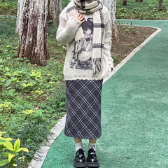 大きいサイズの太ったmmの高腰の格子の毛は半身のスカートの女性の秋冬にセーターの気質が現れて痩せています。