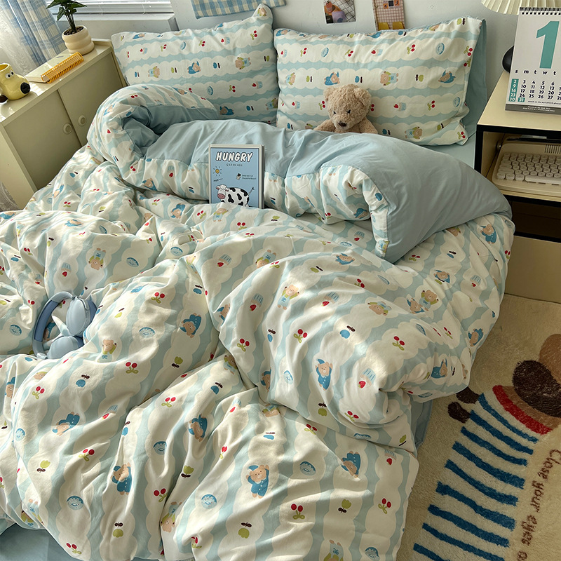 Cama de cuatro piezas de madres y bebés de clase A sábanas de algodón cubierta cama de dormitorio de estudiantes de tres piezas de cama