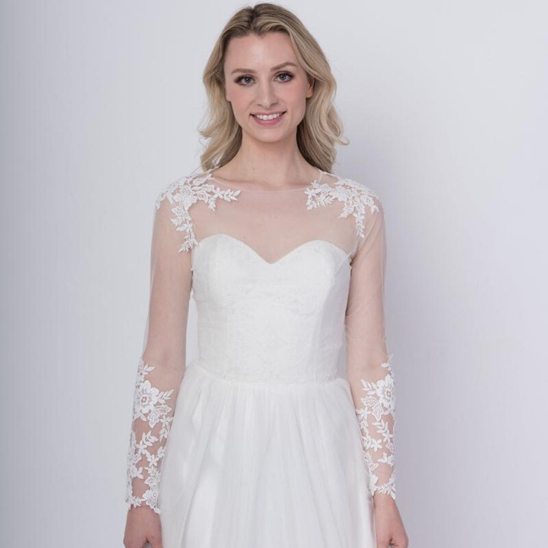European and American Style White Ivory Lace Jacket Back Breasted Fashion Elegant Small Shawl Wedding Dress Accessories European and American Style White Ivory Lace Jacket Back Breasted Fashion Elegant Small Shawl Wedding Dress Accessories