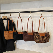 δyŮ2025ﶬ¿͹ņμбͨذ