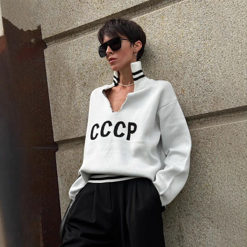 Amazon Cross-Border Letter-Dyed Hem Tightening Soft Waxy Sweater Women's Lapel Personalized Design Long-Sleeved Sweater Amazon Cross-Border Letter-Dyed Hem Tightening Soft Waxy Sweater Women's Lapel Personalized Design Long-Sleeved Sweater