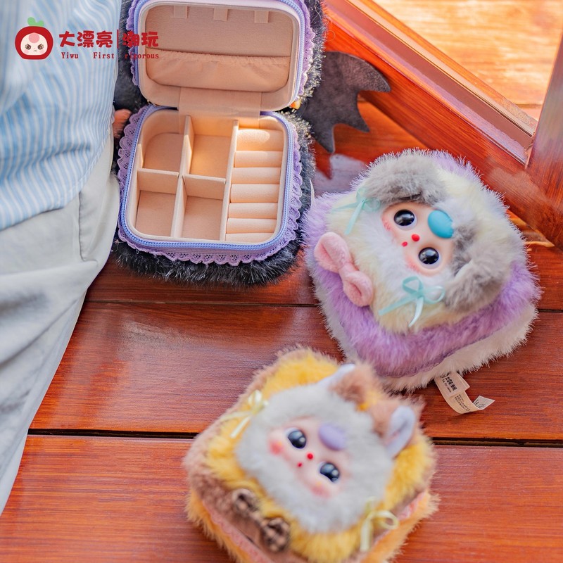 正版娃三岁首饰盒系列潮玩手办可爱女生饰品收纳盒礼物盲盒批发|undefined