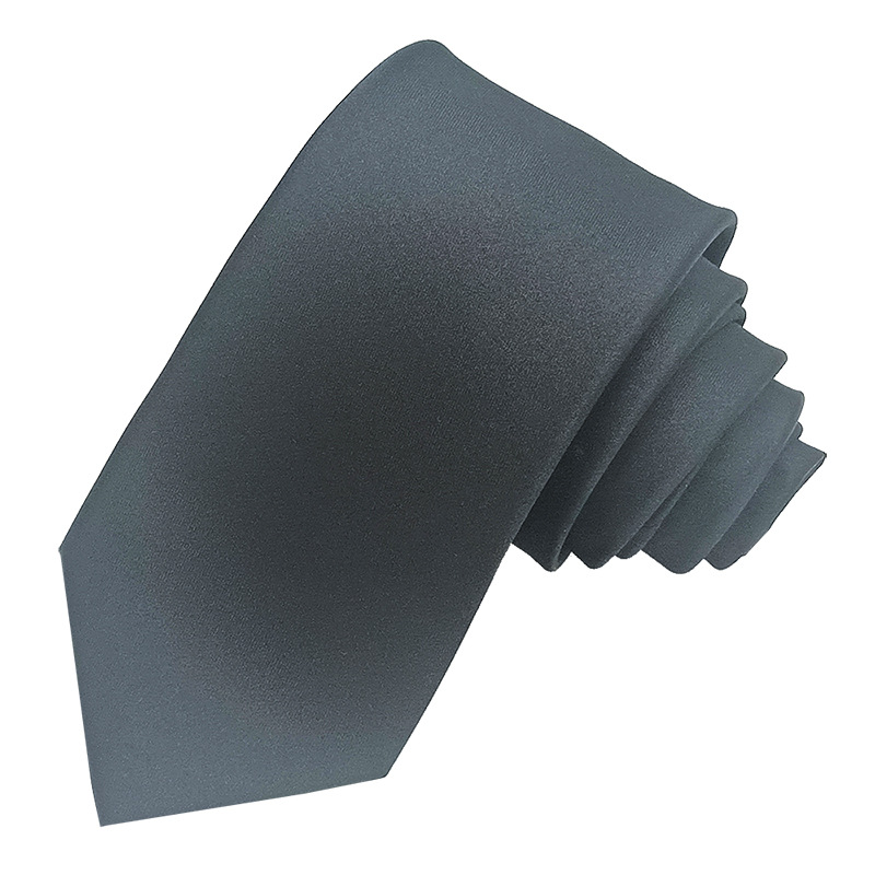 Corbata de poliéster teñido en hilo de alta densidad, color puro, estilo formal, informal de negocios, negra, atada a mano, estilo 8 cm, lista para usar del fabricante