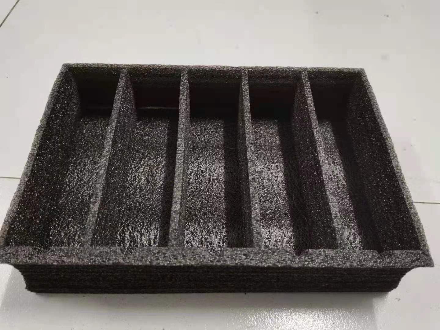 厂家供应黑色白色珍珠棉瓶子缓冲包装泡沫/玻璃瓶缓冲包装