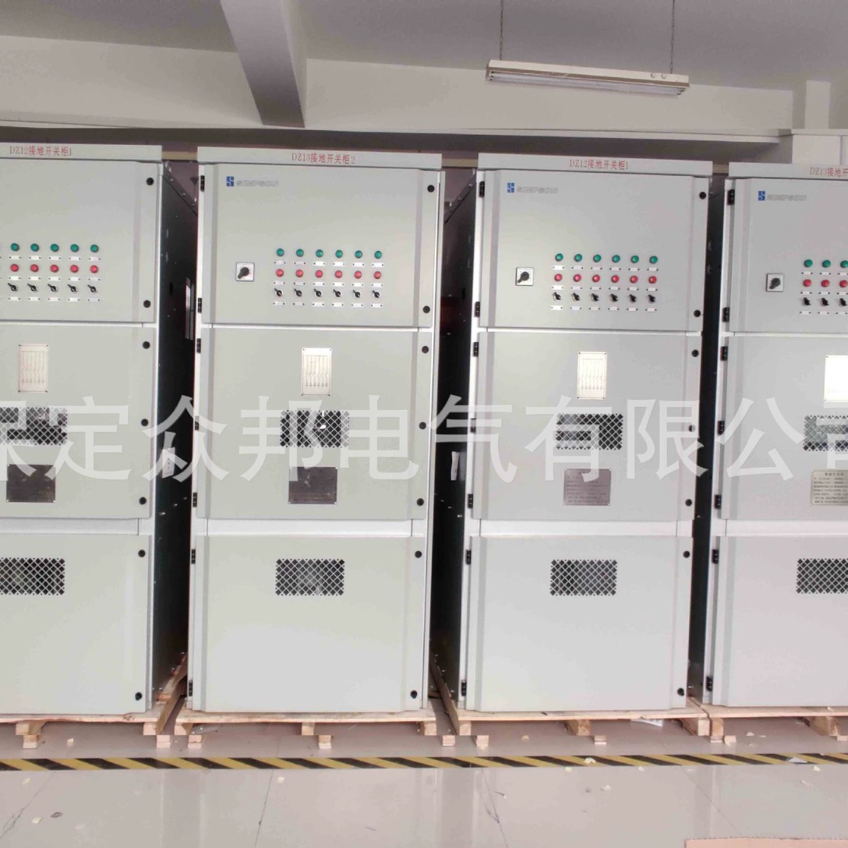 Шкаф наземного резистора основно используется для управления и защиты цепей.