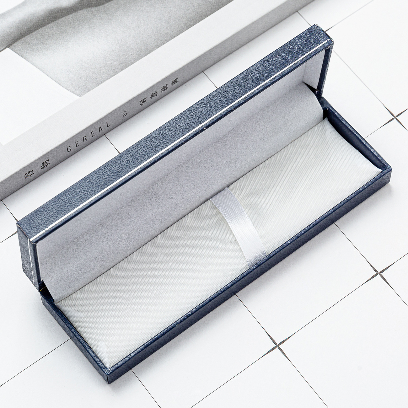 Caja plana pequeña Azul