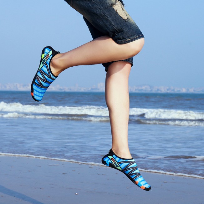 2026 zapatos de natación al aire libre de verano para hombres y mujeres zapatos de retroceso de arroyo zapatos de esnorkel de playa al aire libre zapatos de nadar rápido seco retroceso de arroyo pegatinas ligeras