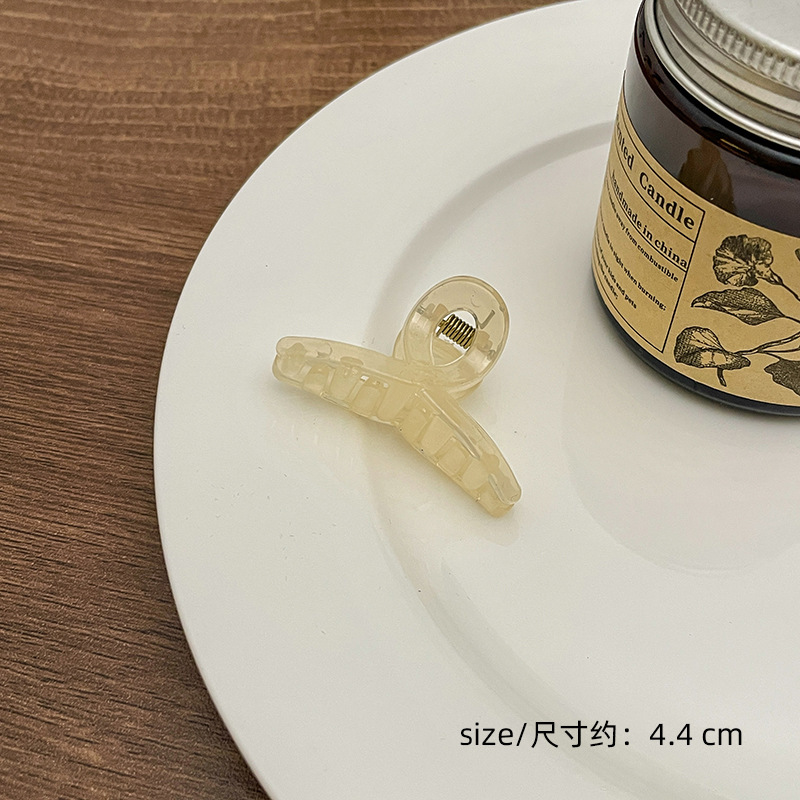 Milk Brown horquilla grande hacia atrás cabeza clip de pelo tocado de las mujeres principios de primavera de alto grado updo tiburón horquilla