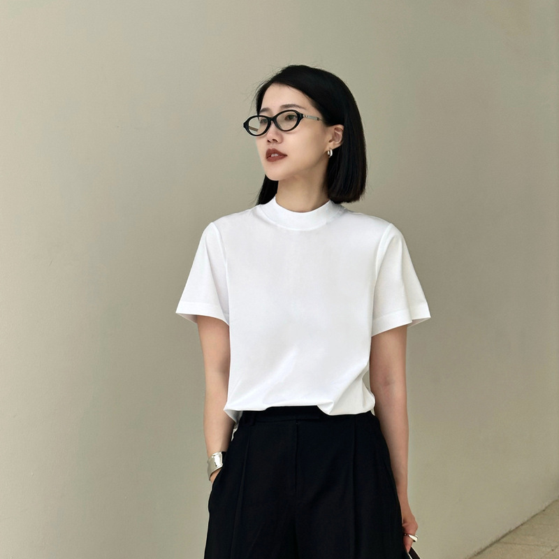 Casual Half-High Round Neck Short-Sleeved T-Shirt for Women with Back Seam and Loose Three-Quarter Sleeves Loose Old Money Style Bottoming Top