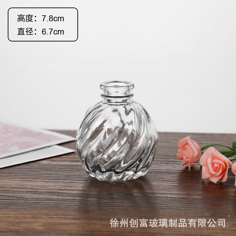 Luz de lujo simple retro mini jarrón de vidrio en vidrio de viento pequeño jarrón de flores flores flores secas flores decoración de oficina
